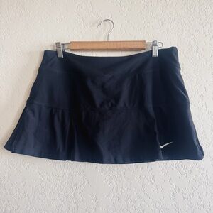 Nike | Black Pleated Athletic Skort | L